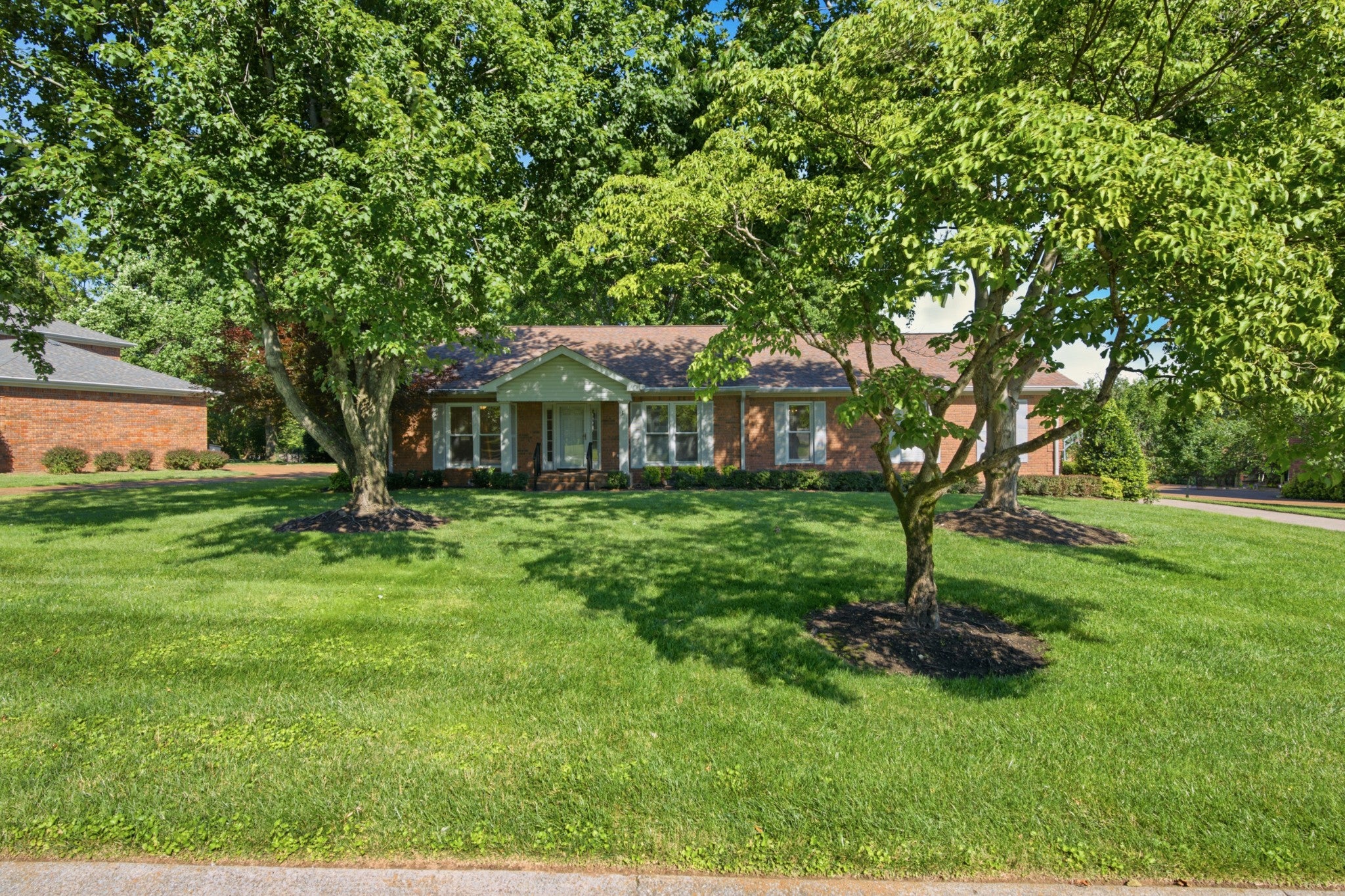 533 Hearthstone Cir