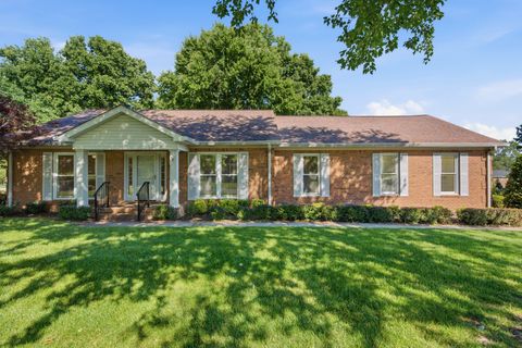 Photo of 533 Hearthstone Cir, Brentwood, TN 37027 (MLS # 3243975)