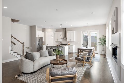 Photo of 1002A Southside Ave, Nashville, TN 37203 (MLS # 3143473)