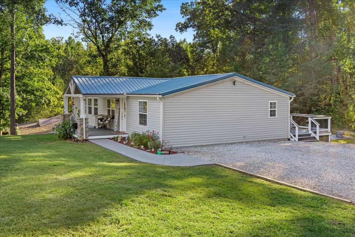 497 Old Mine Rd