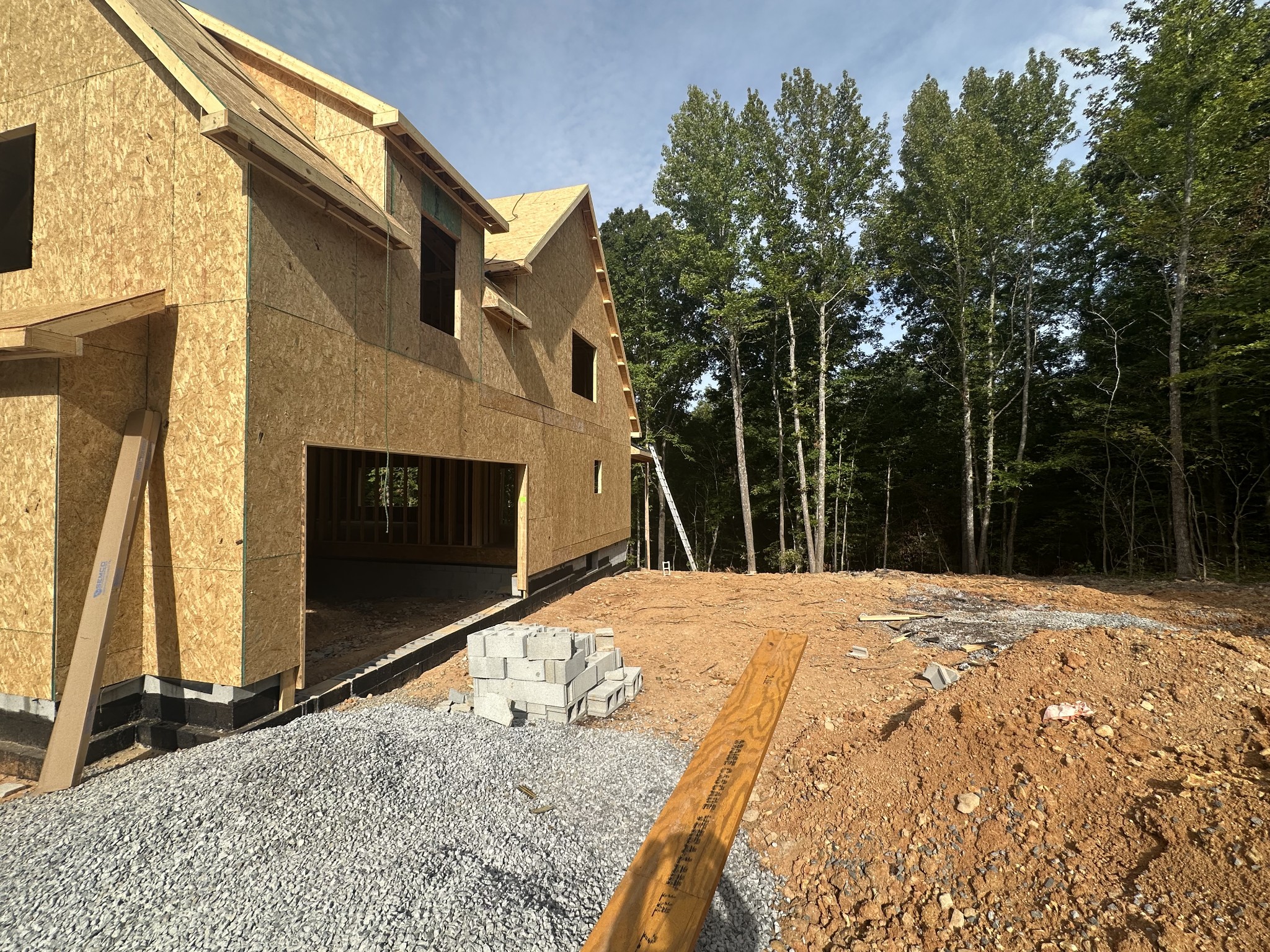 4 Benton Ridge Rd