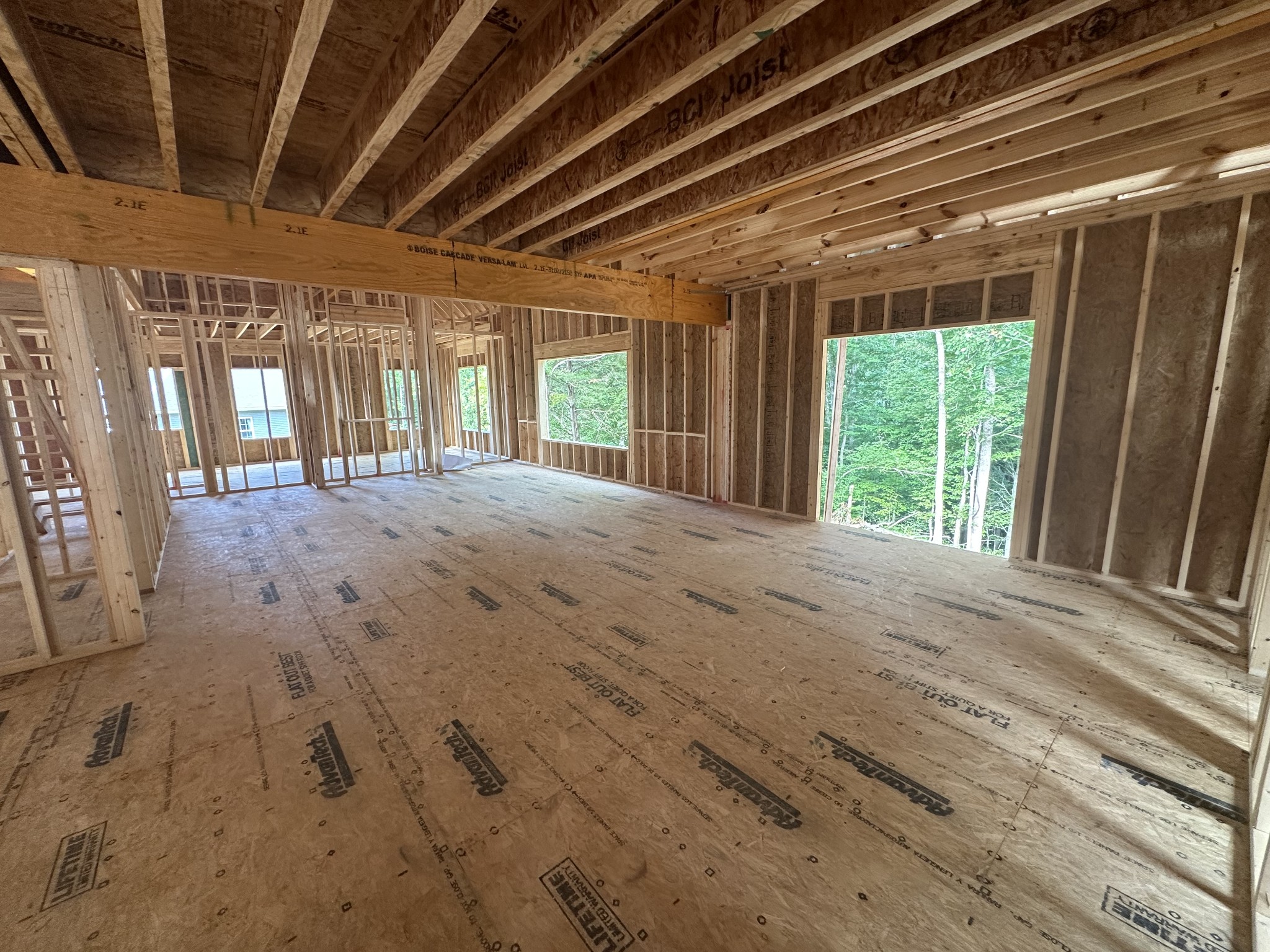 4 Benton Ridge Rd