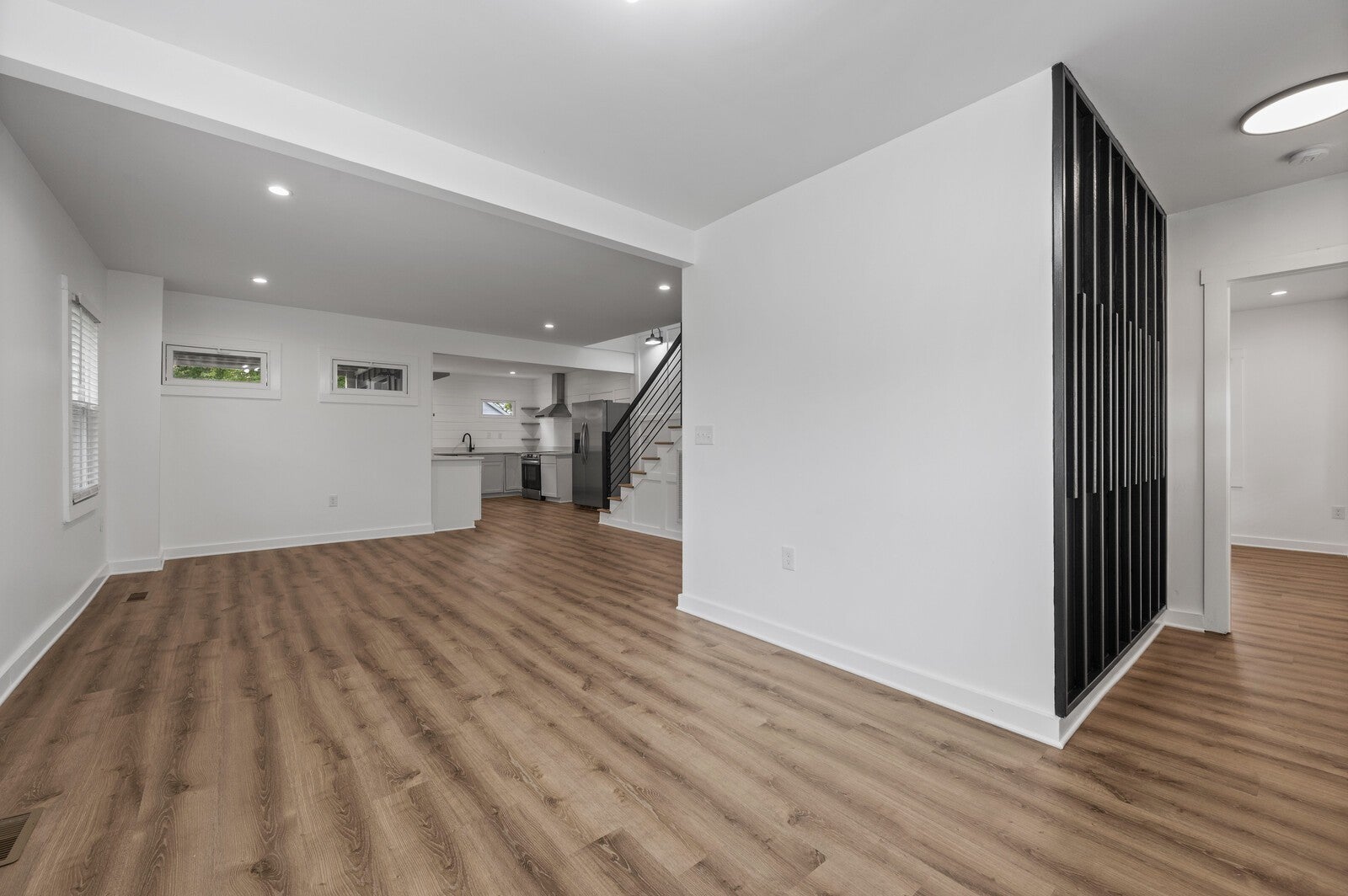 2537 Stinson Rd