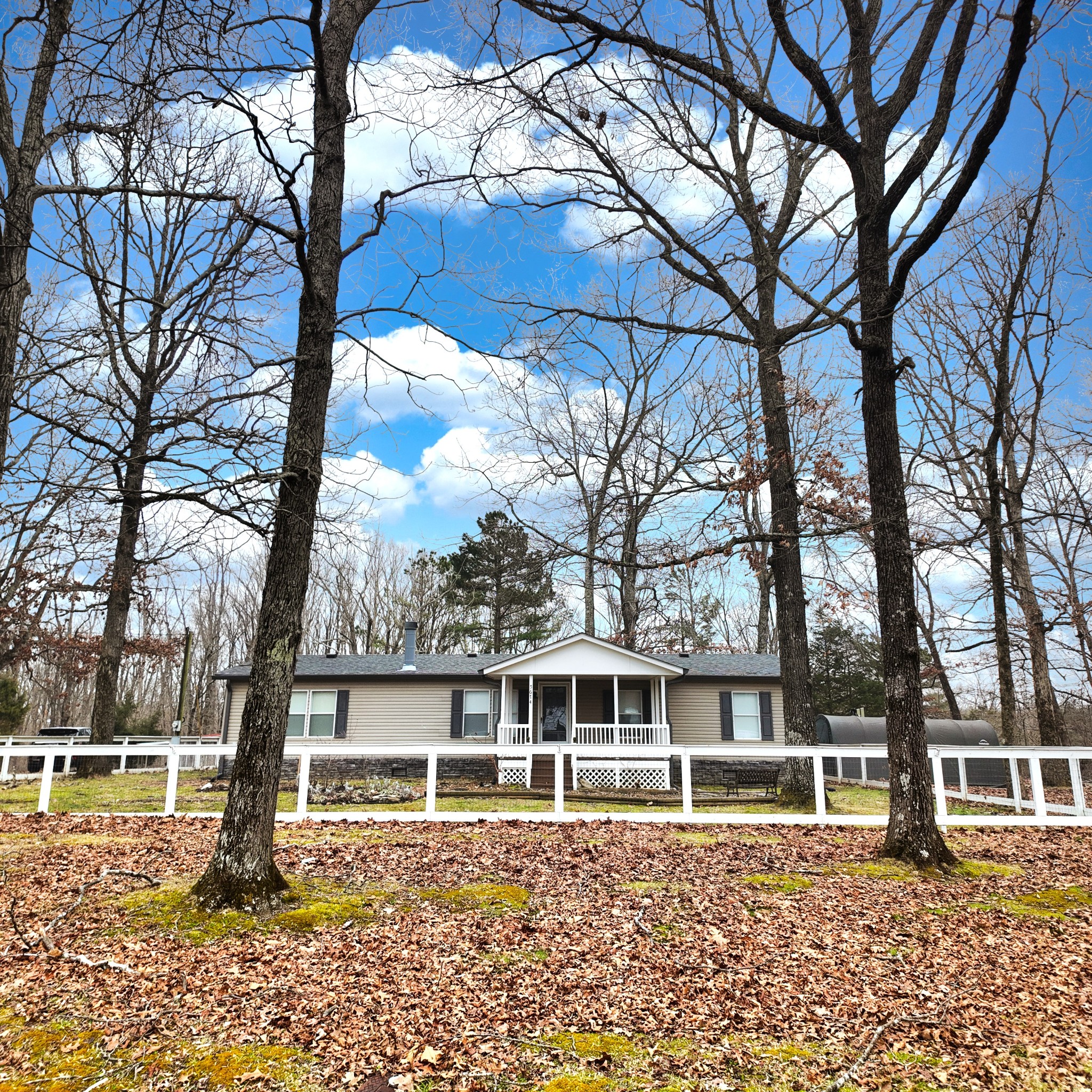 5674 Bending Chestnut Rd