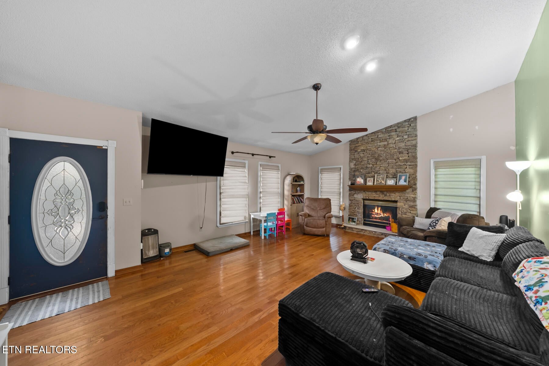 71 Creekway Drive