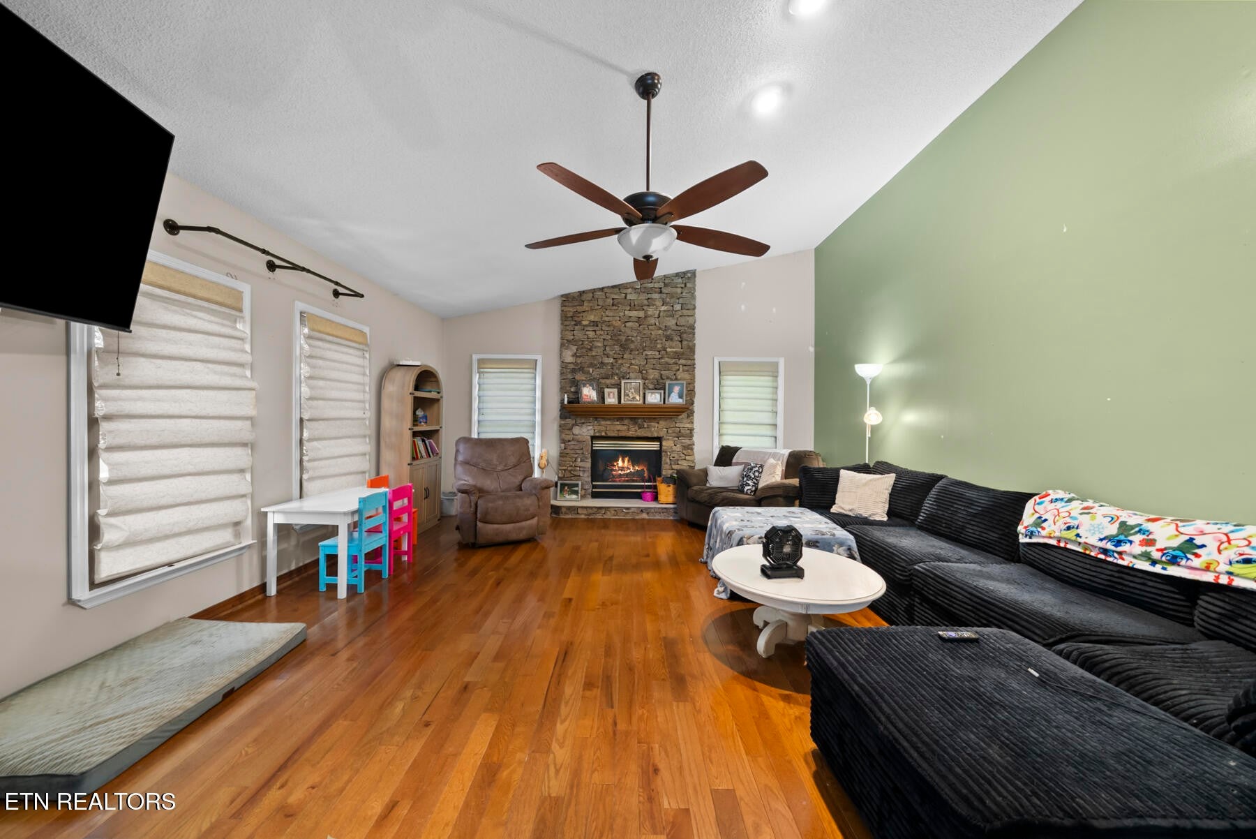 71 Creekway Drive