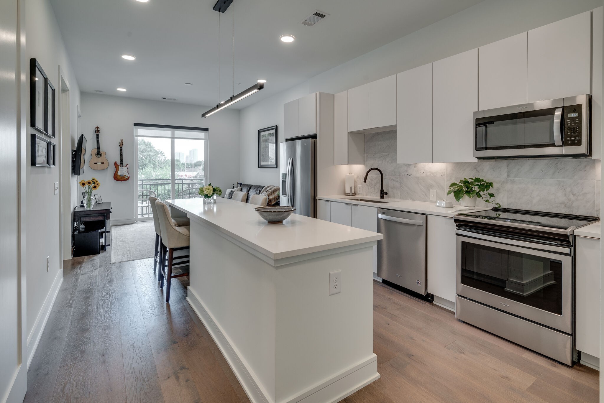 1125 10th Ave N 210