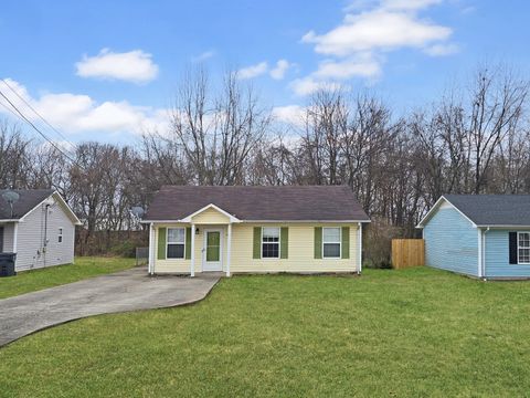 634 Stateline Rd Oak Grove KY 42262