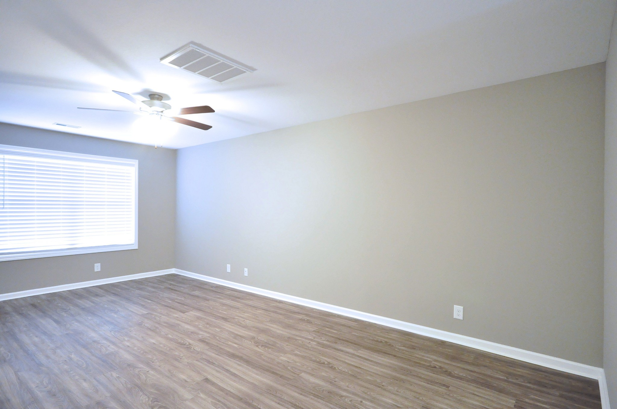 955 BIG SKY DR M