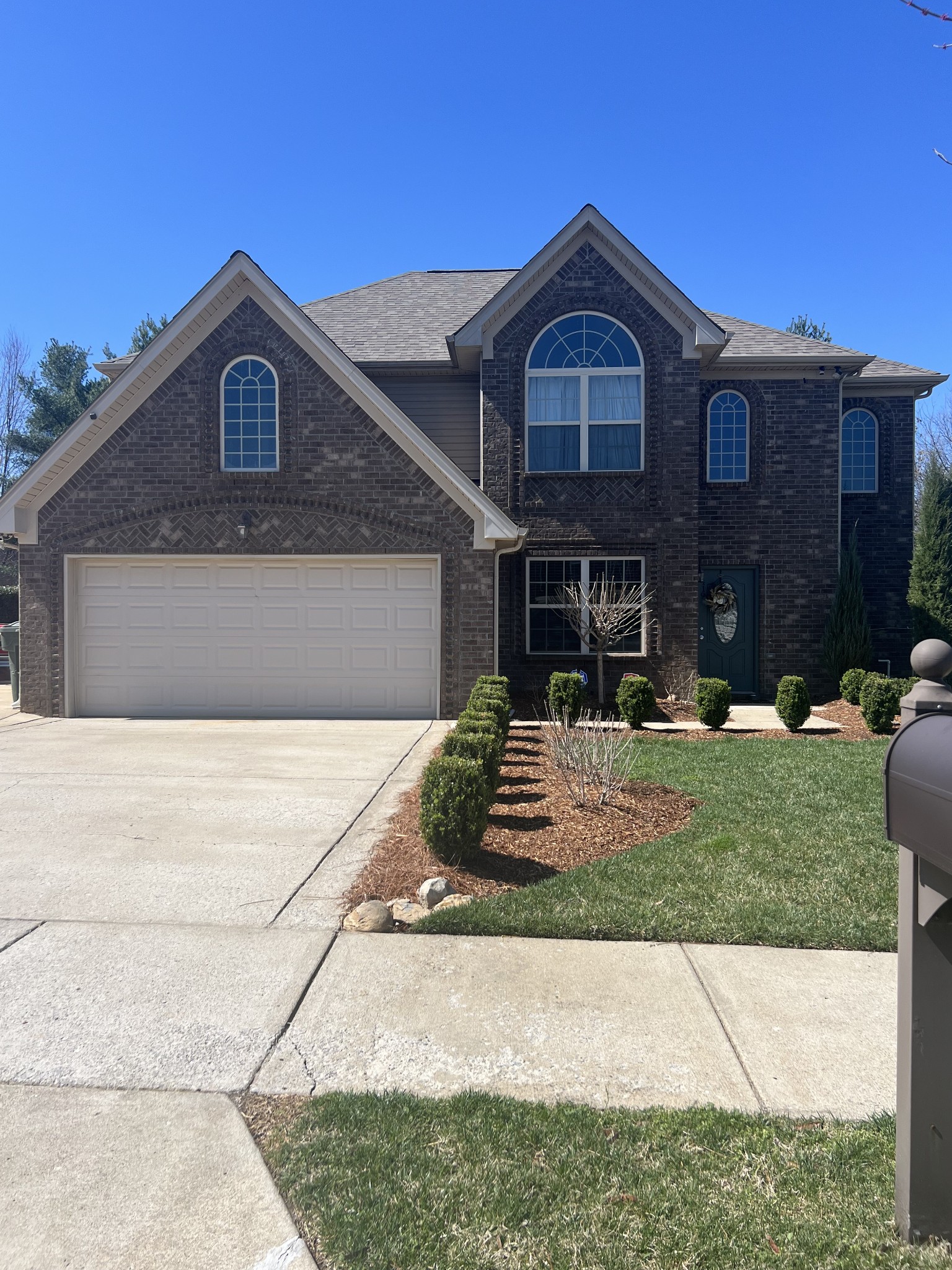 419 Golf Club Ln