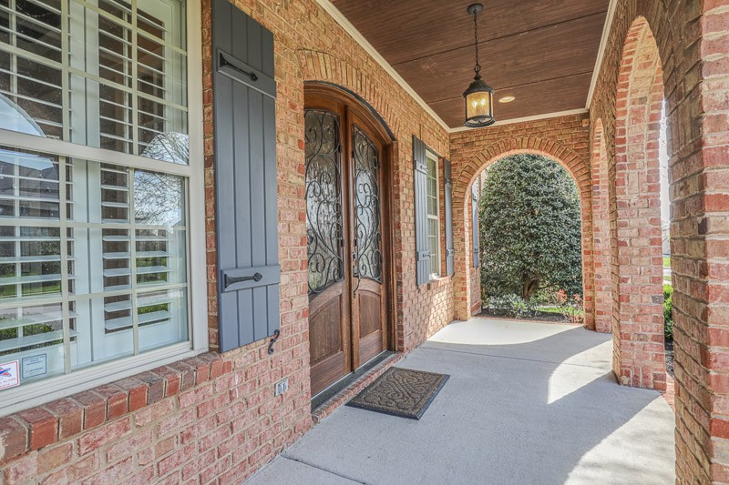 1676 Kelvington Blvd