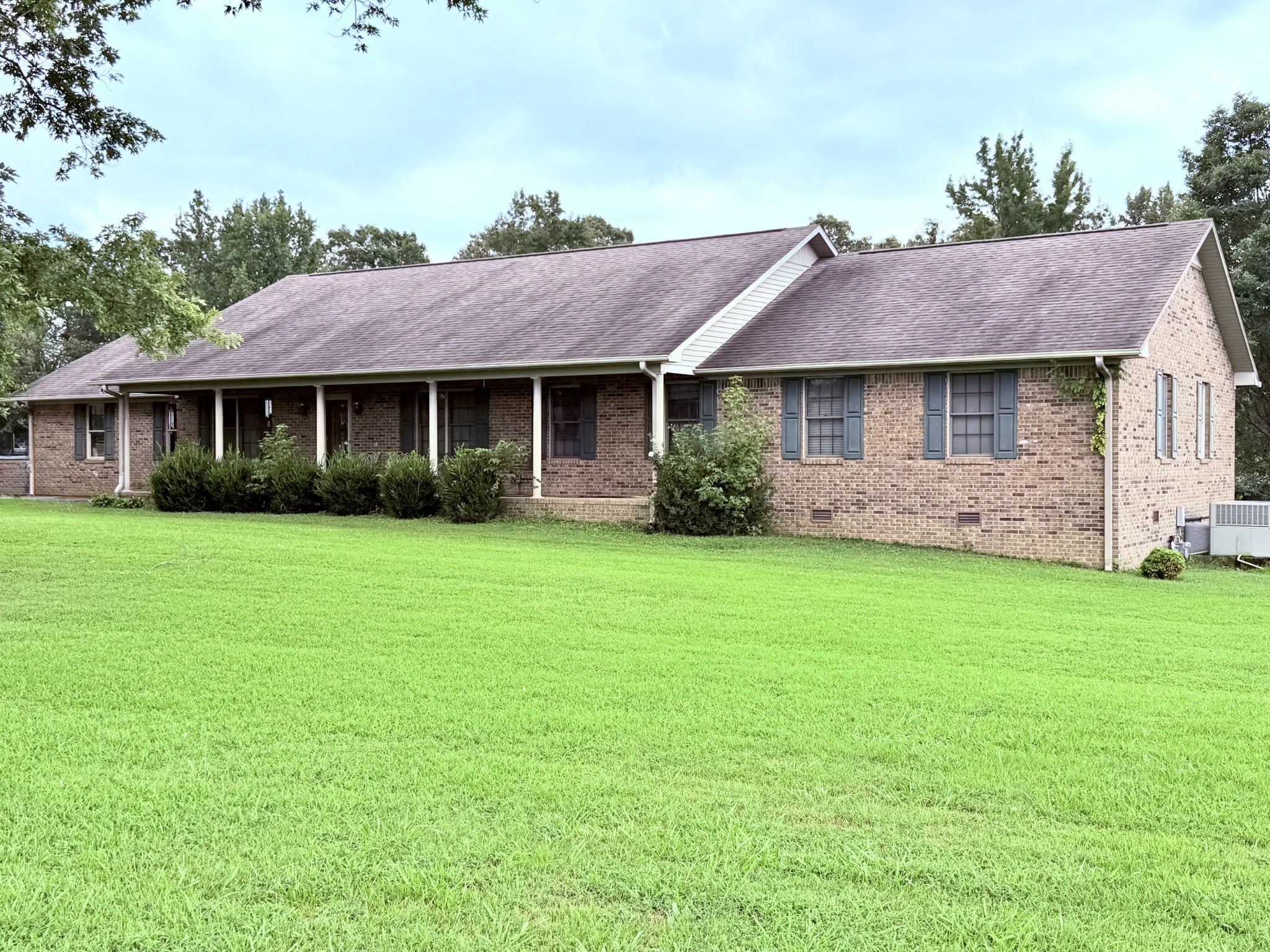 1518 Highway 140 E