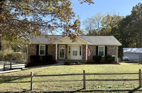 921 Merritt Lewis Ln Clarksville TN 37042