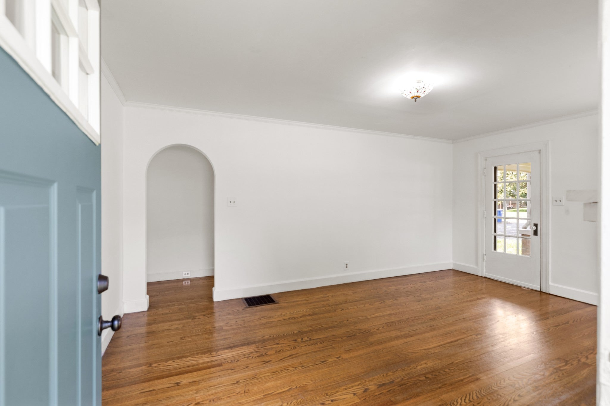 507 Adams Ave