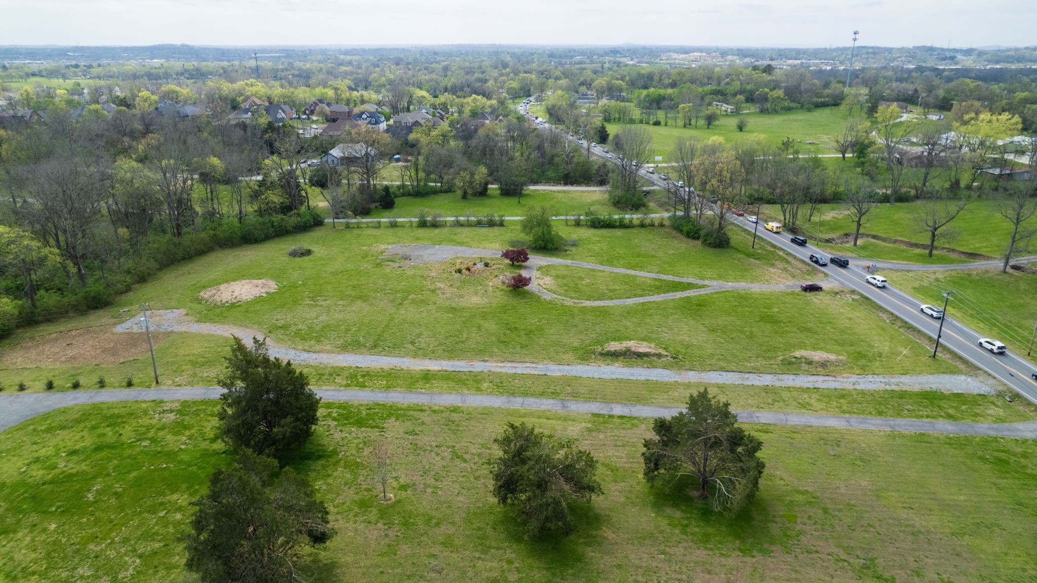 712 New Shackle Island Rd