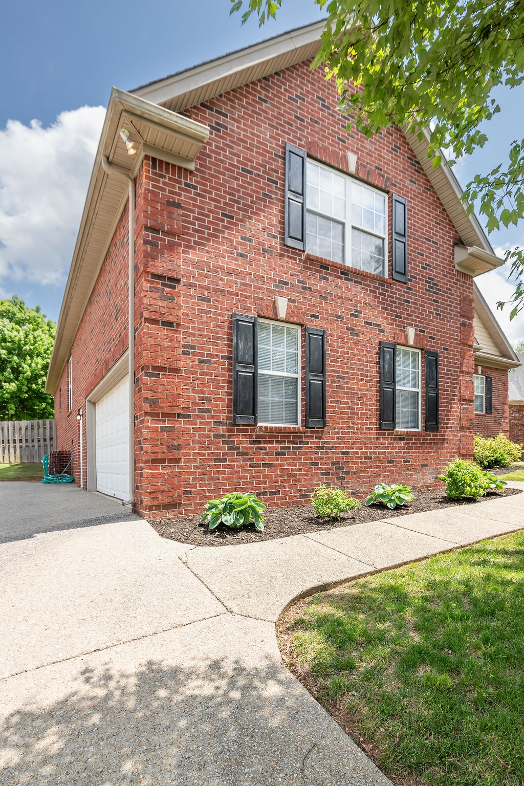 2184 Loudenslager Dr