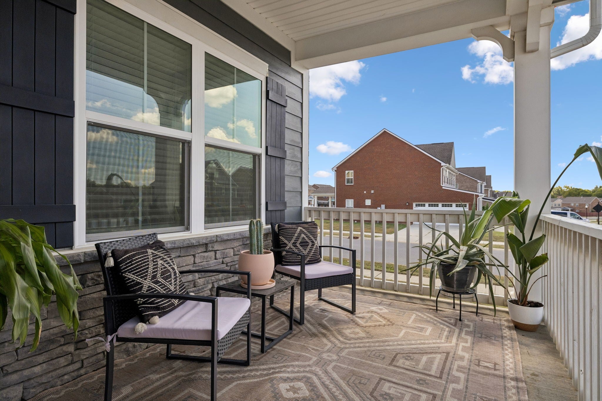 433 Rosy Dale Dr