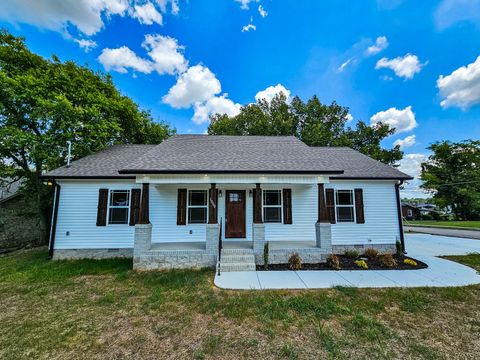 1000 Woodbury Shelbyville TN 37160