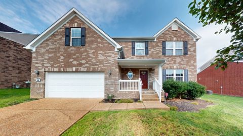 300 Cobblestone Lndg Mount Juliet TN 37122