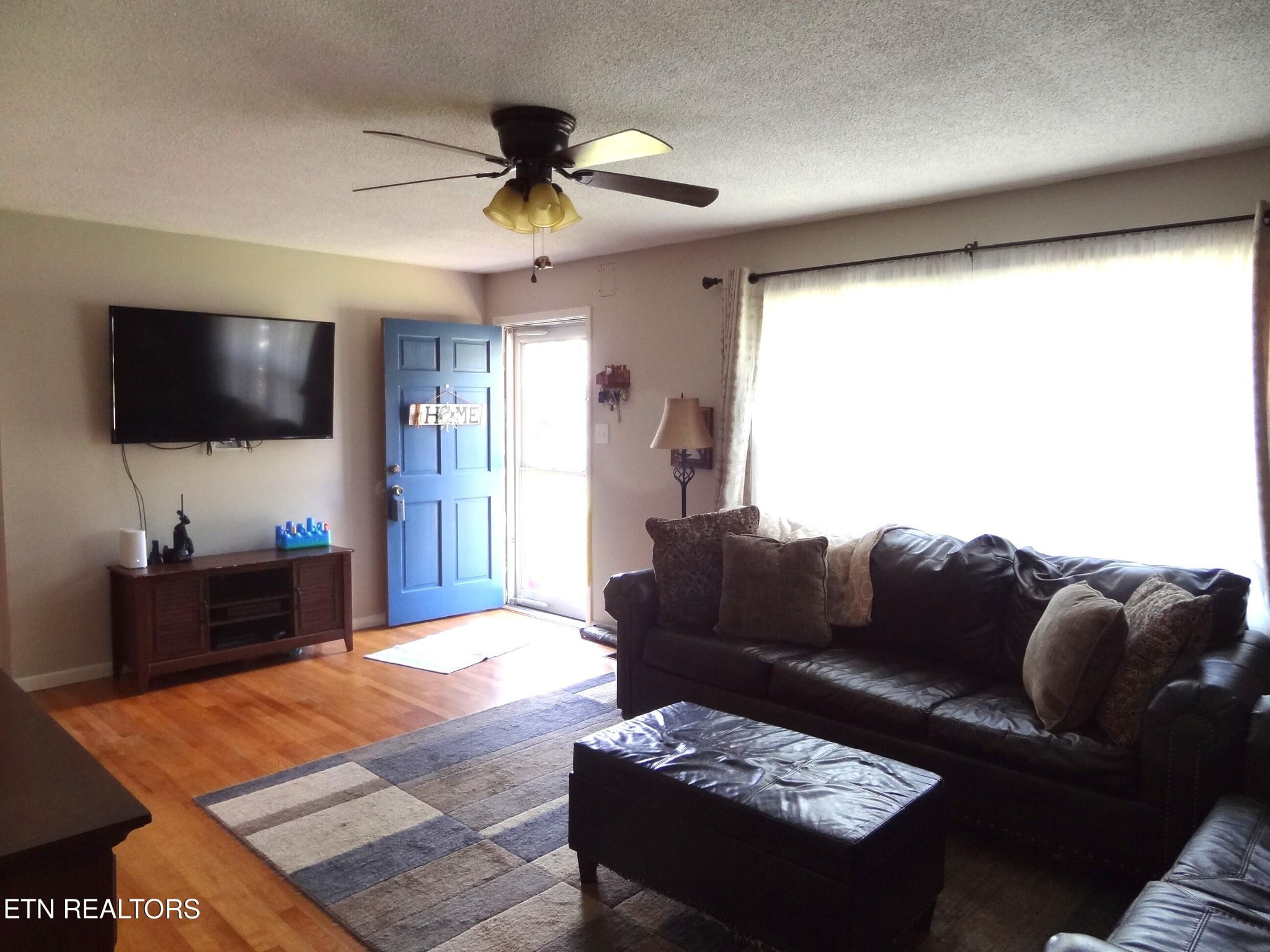 6221 Lilywood Lane