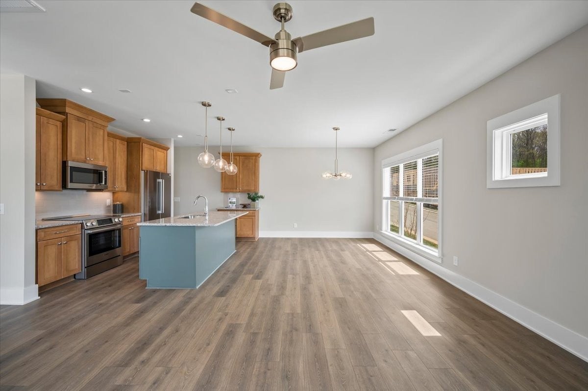3043a Hillside Rd, Nashville TN 37207 3-bed condo, photo 5 of 36