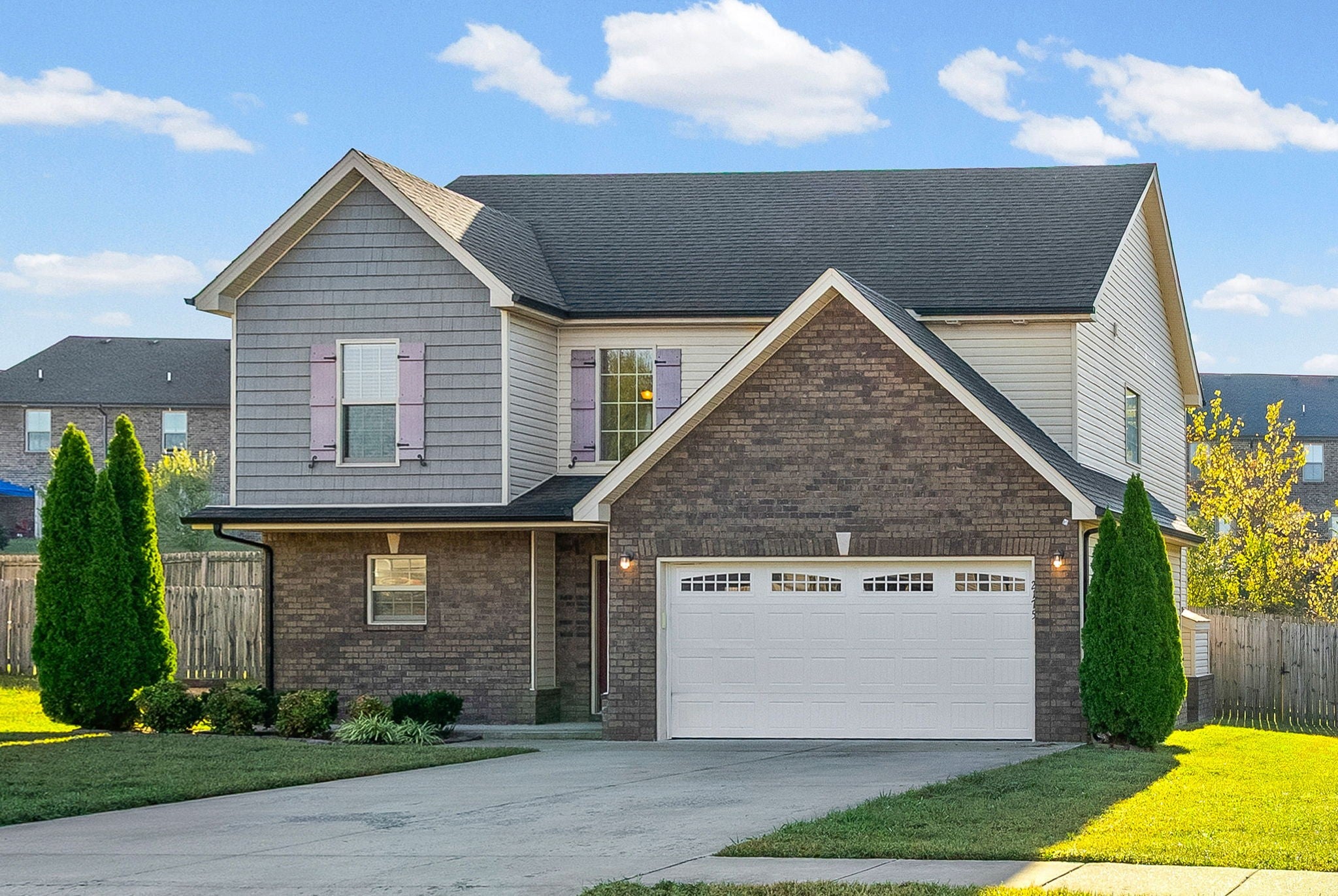 2175 Bandera Dr