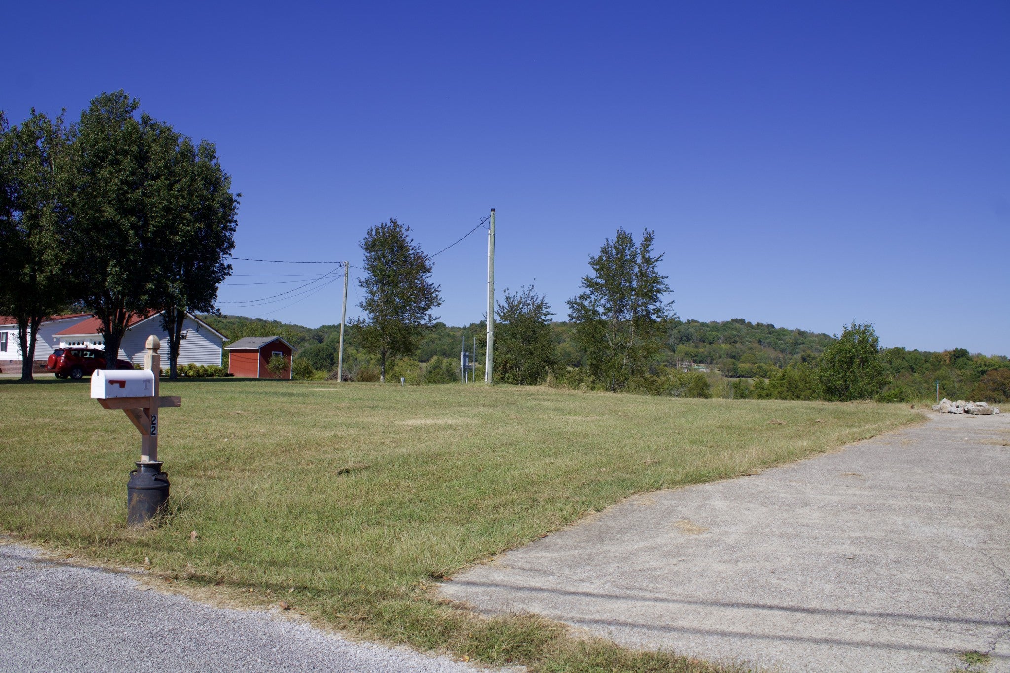 22 McGinnis Ln