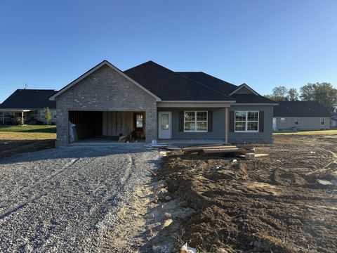 131 Hilltop St Manchester TN 37355