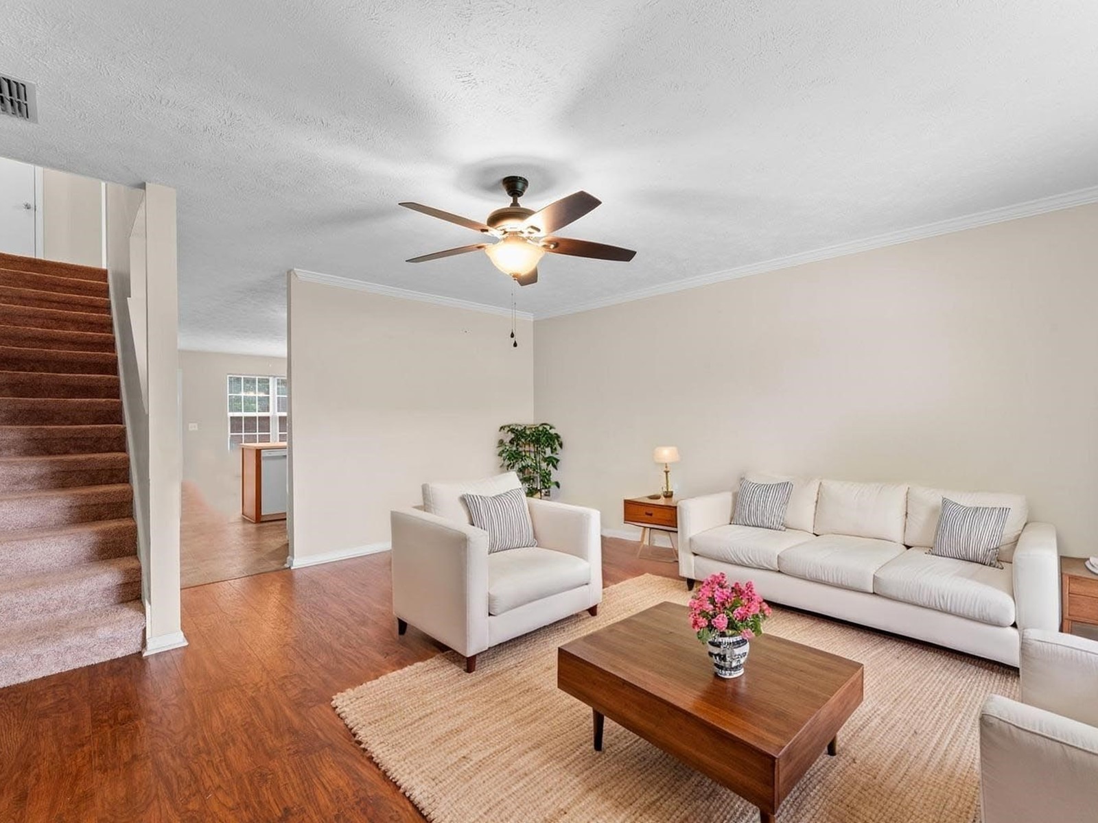 304 Indian Park Dr