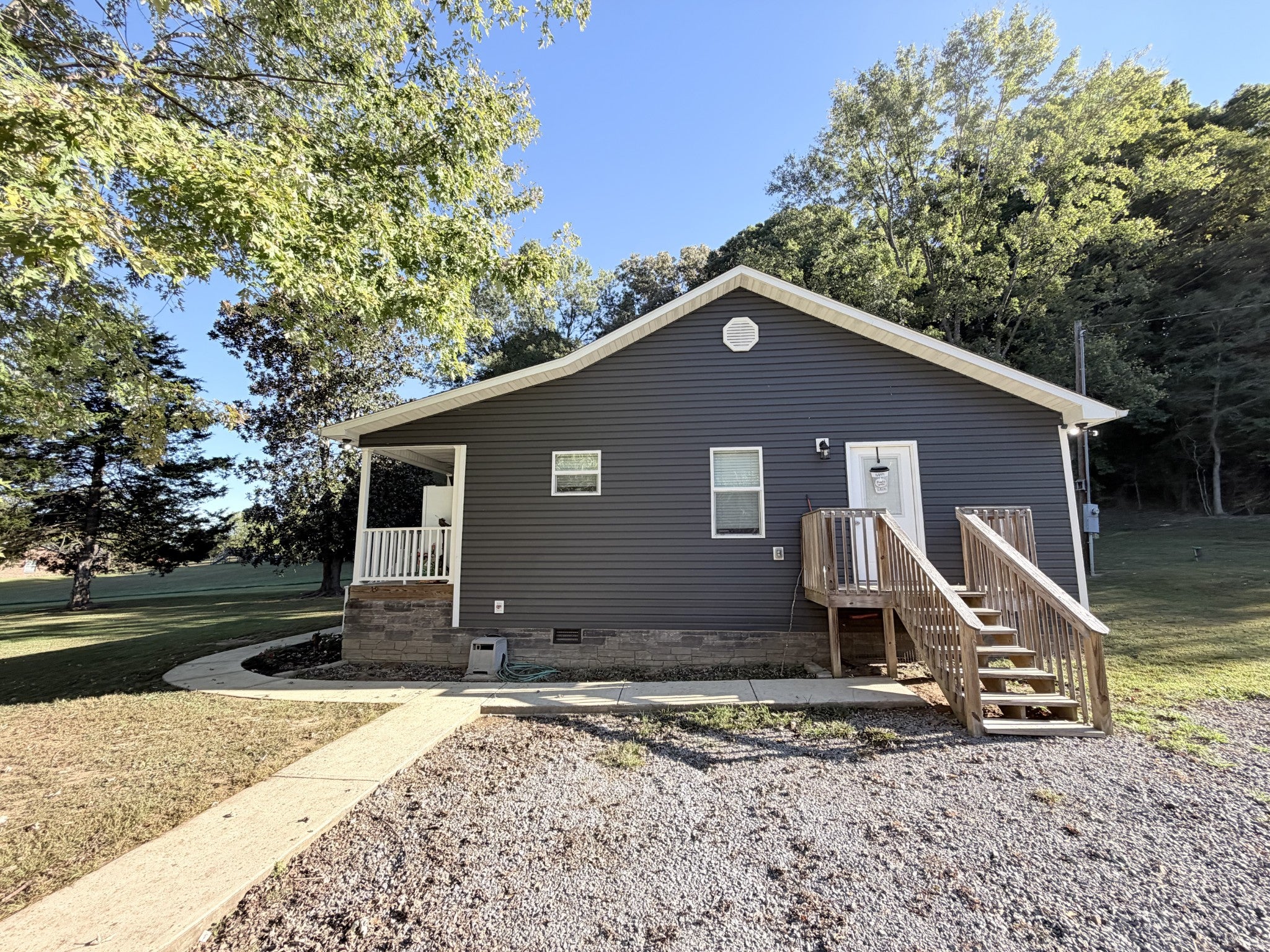 640 Bat Harbor Rd