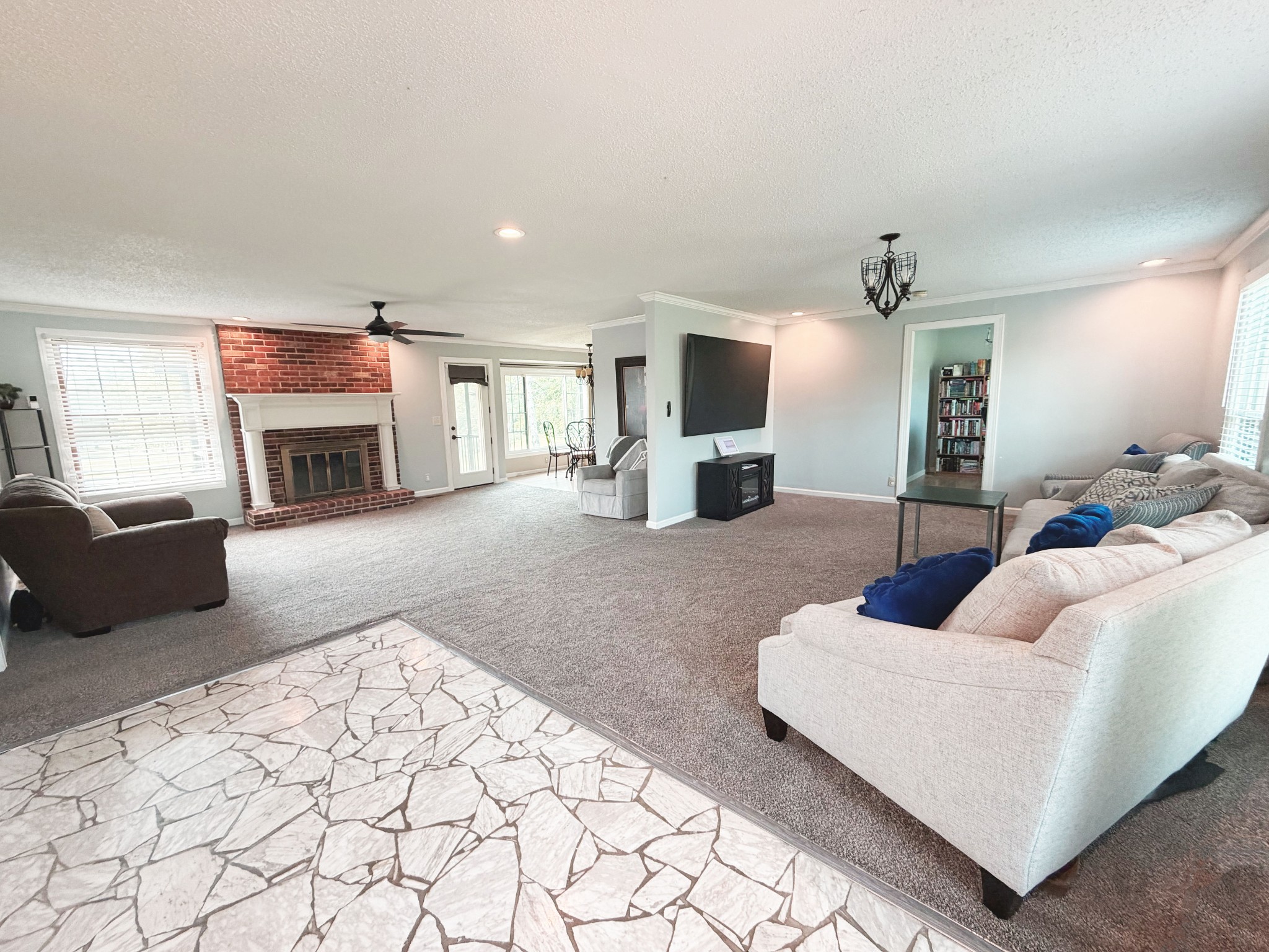 1417 Bellavista Blvd