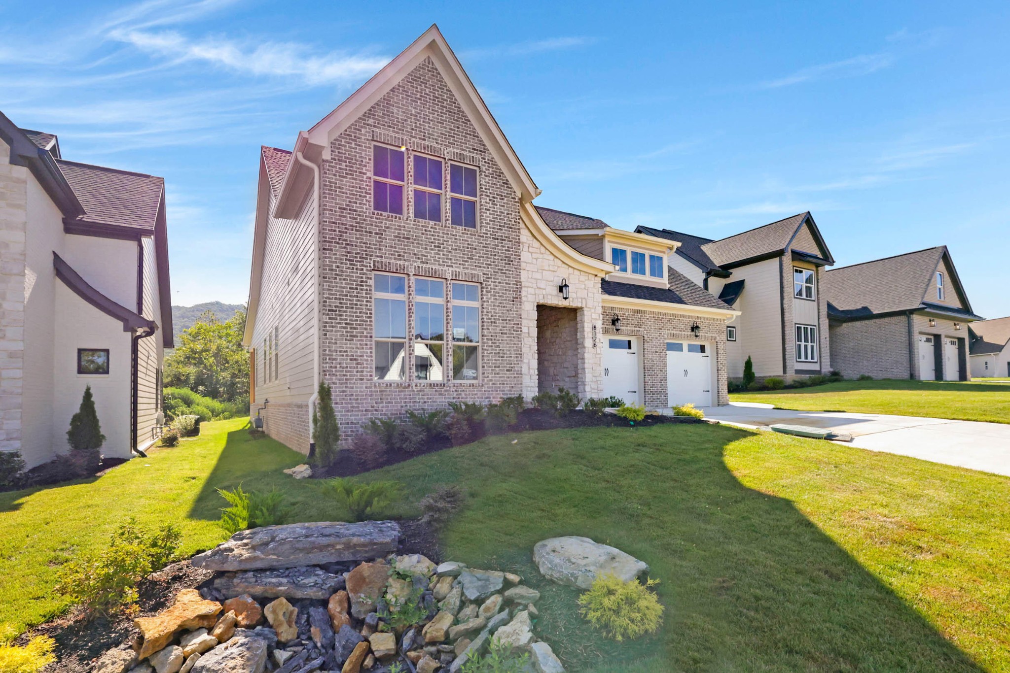 8126 Sir Oliphant Way Lot #33