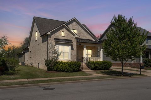 804 Charming Ct Franklin TN 37064