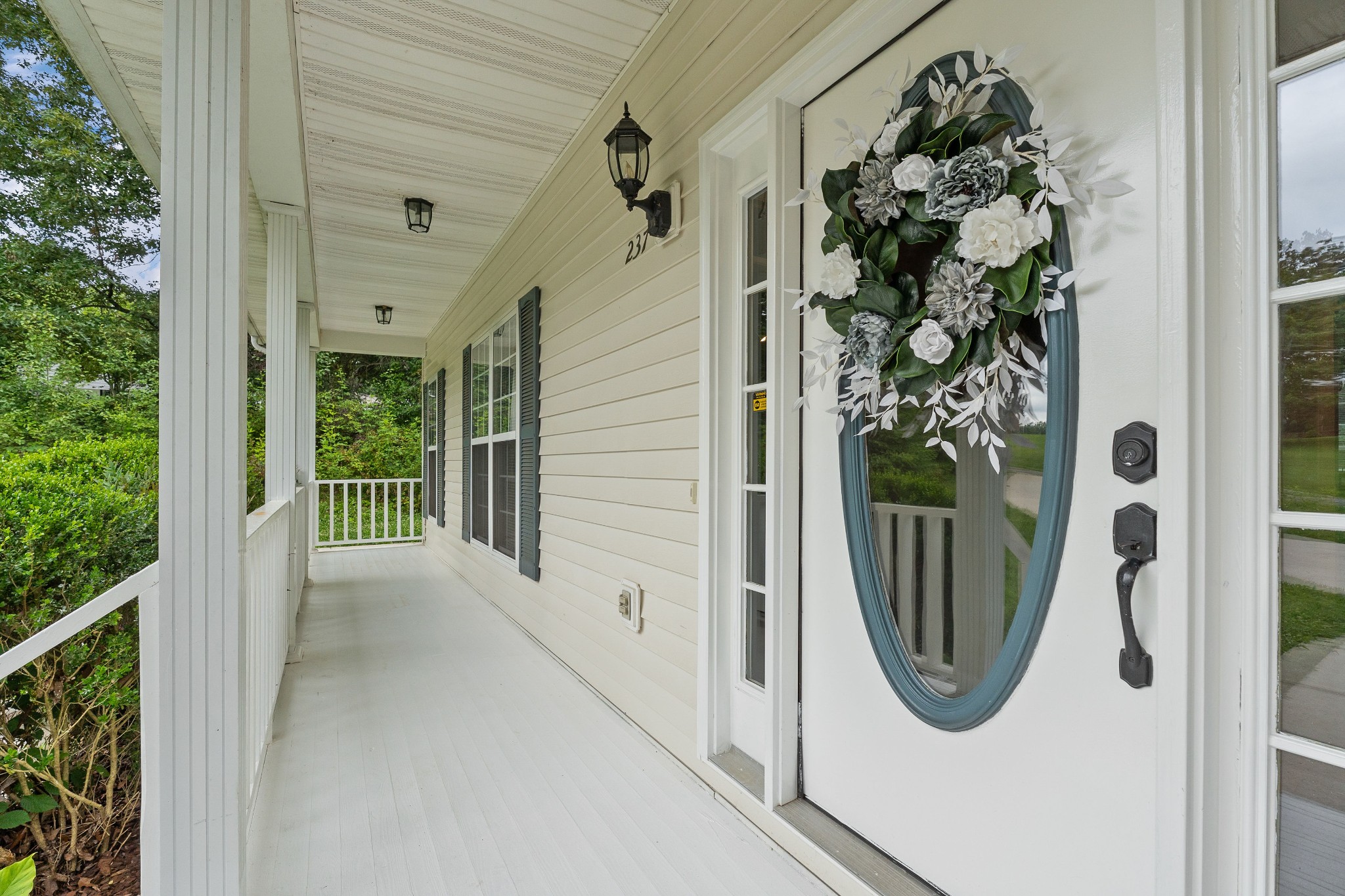 237 Windsor Dr