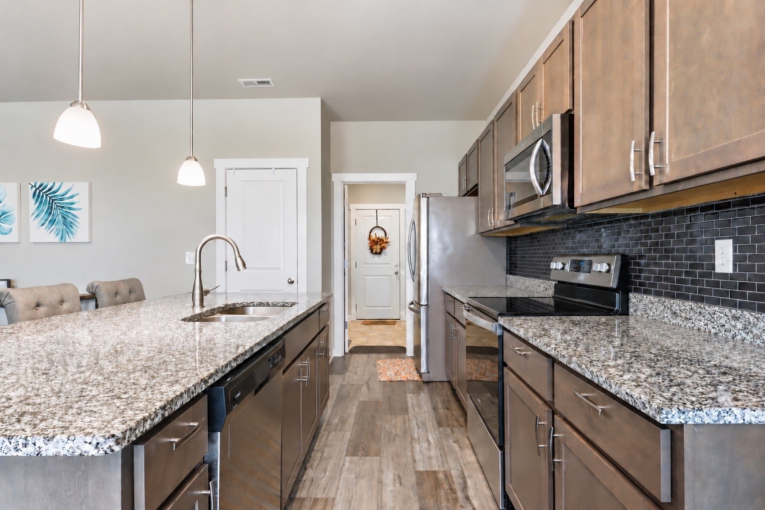 210 Triple Crown Ct