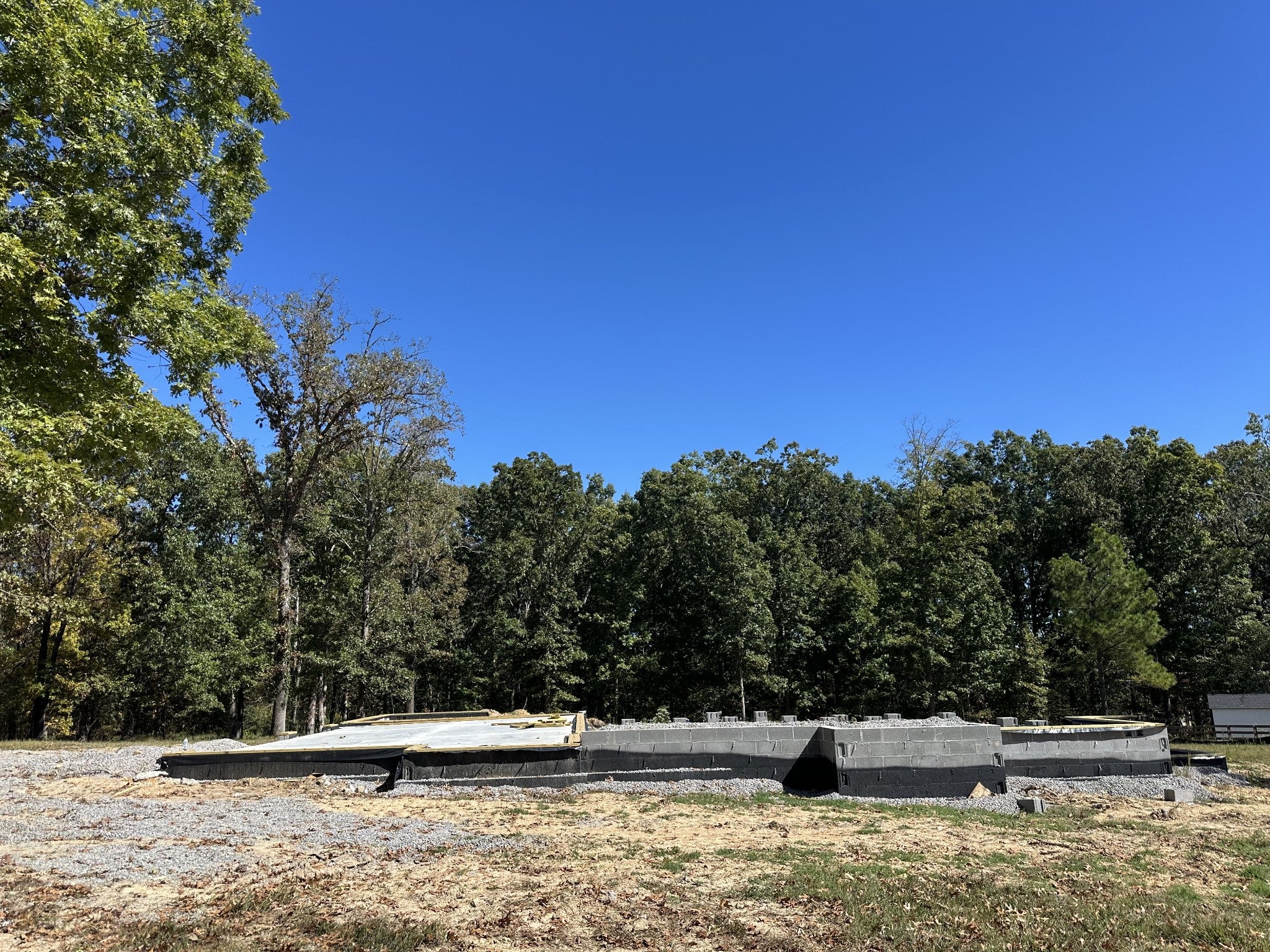 7307 Lake Road