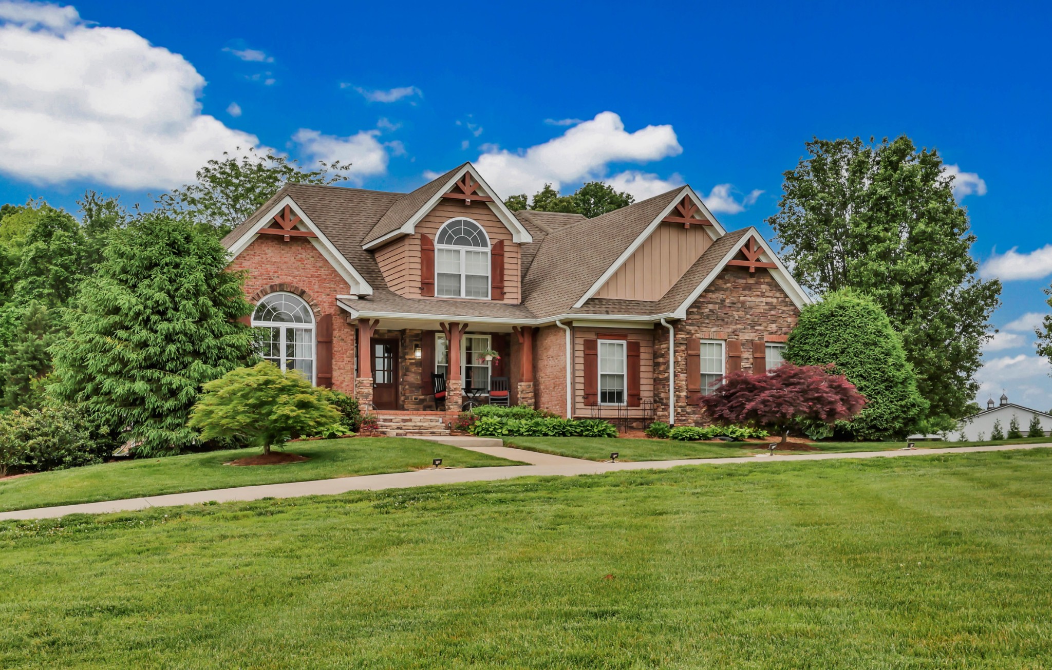 900 McClure Rd