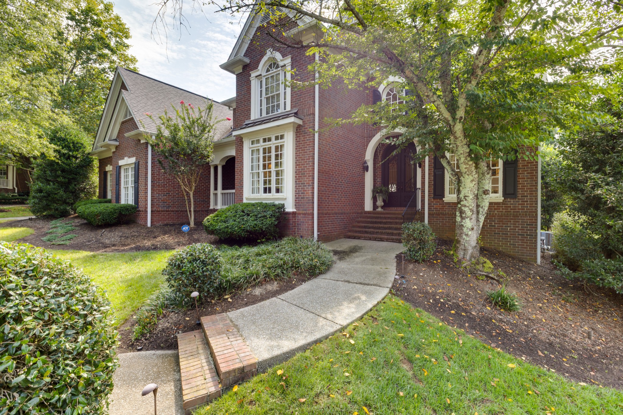 504 Brennan Ln