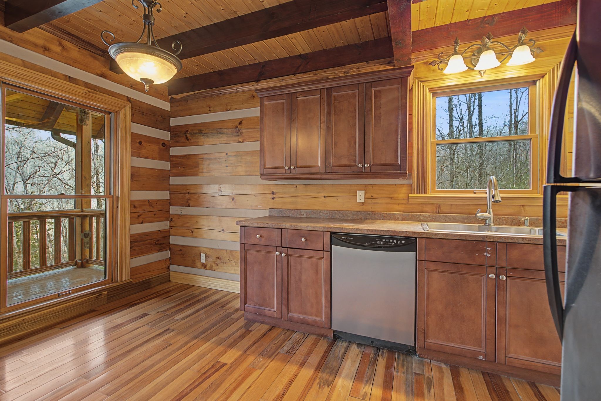 1146 Treanor Springs Rd