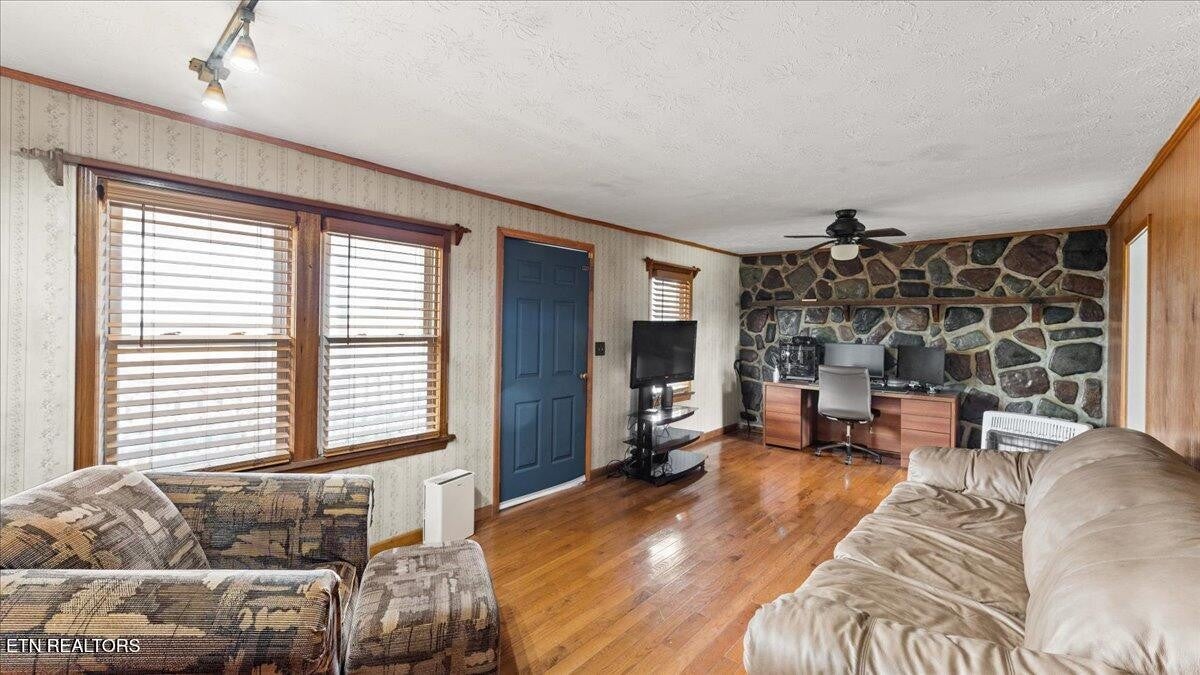 2956 Clover Hill Ridge Rd
