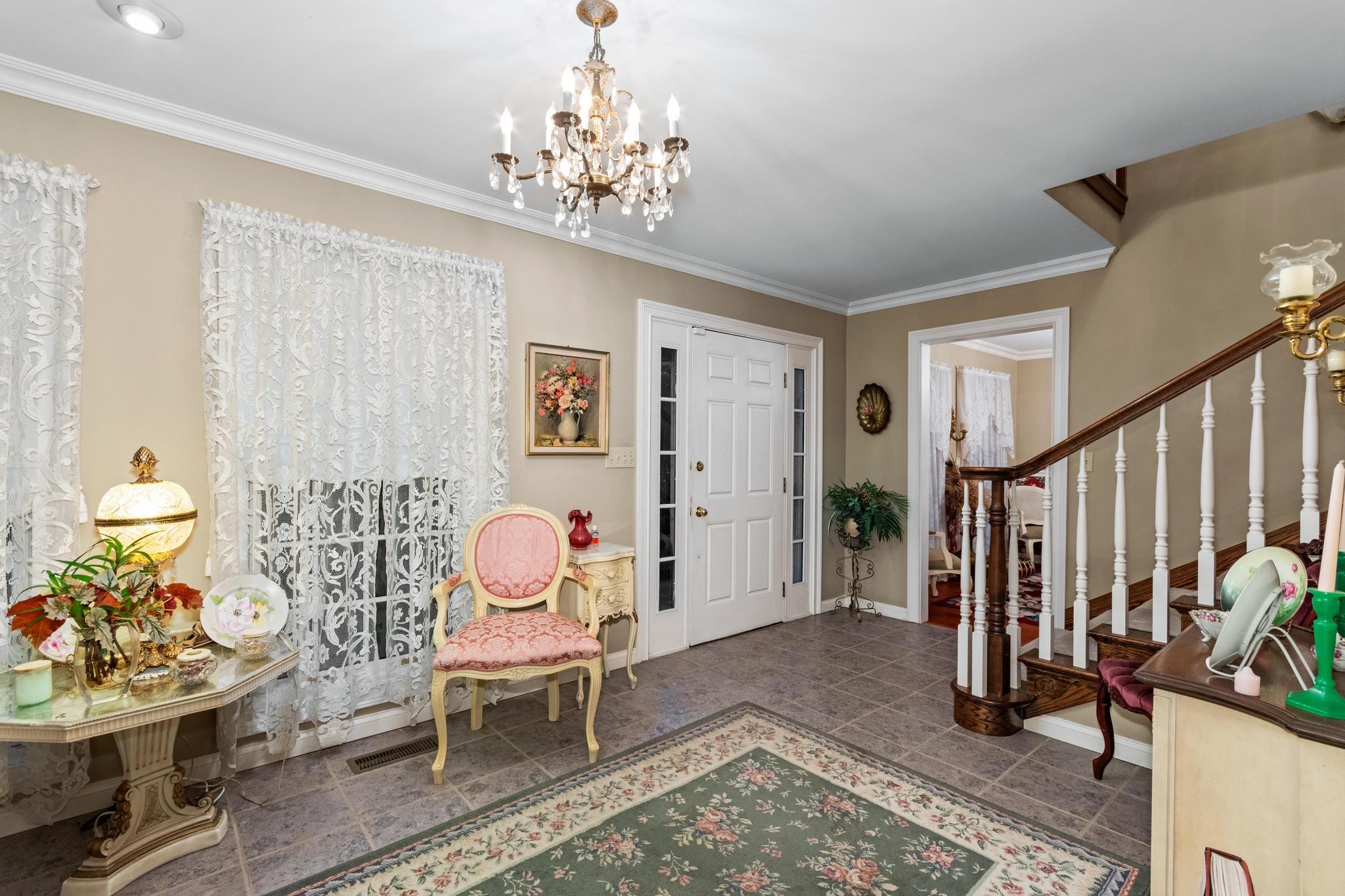 225 Blue Springs Blvd