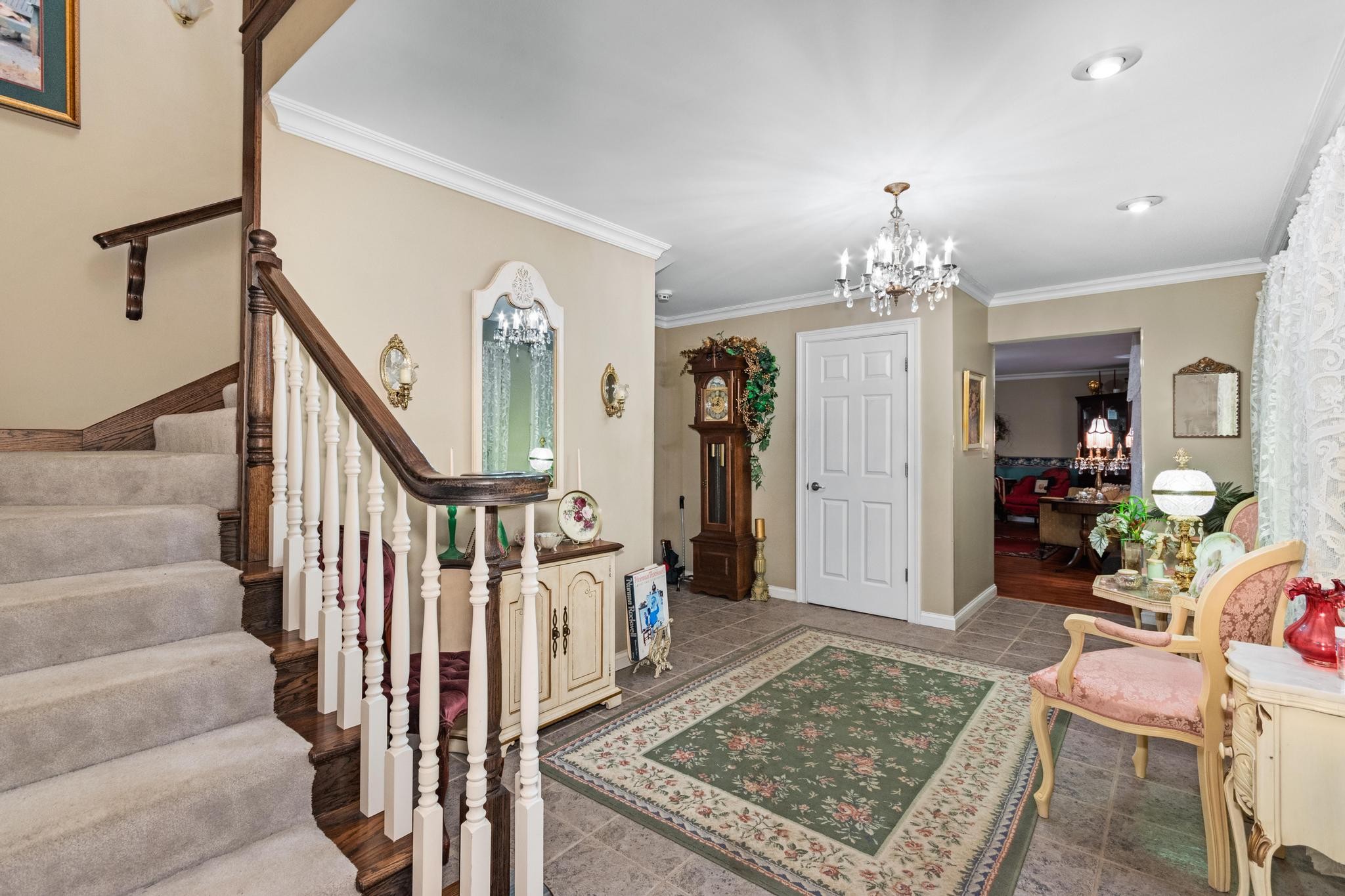 225 Blue Springs Blvd