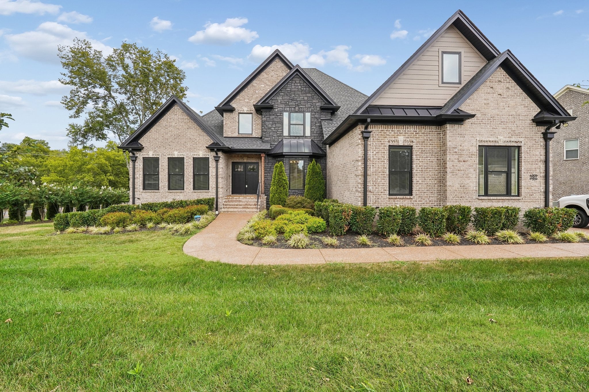 1003 Quillen Way