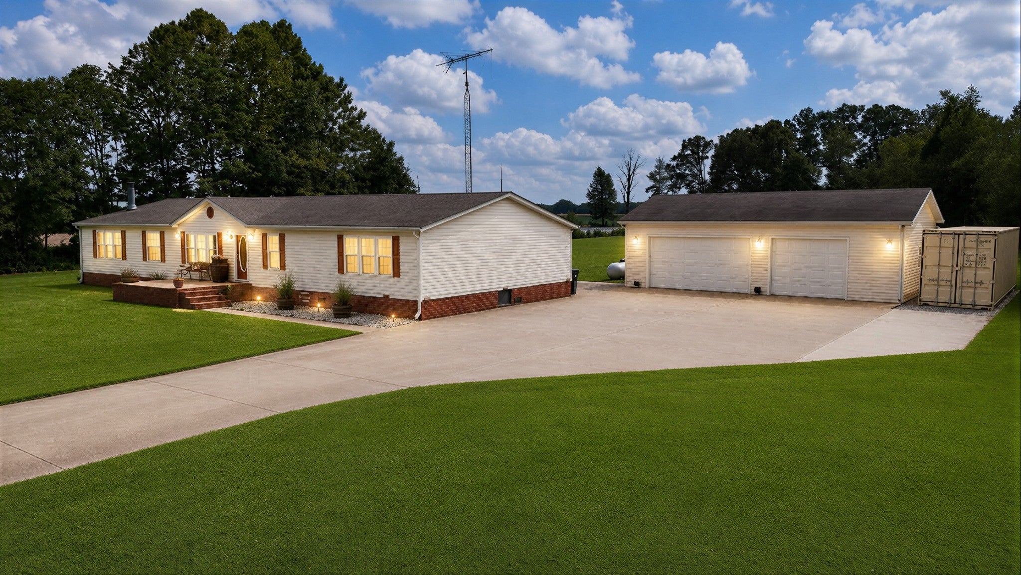 2827 Dodd Rd