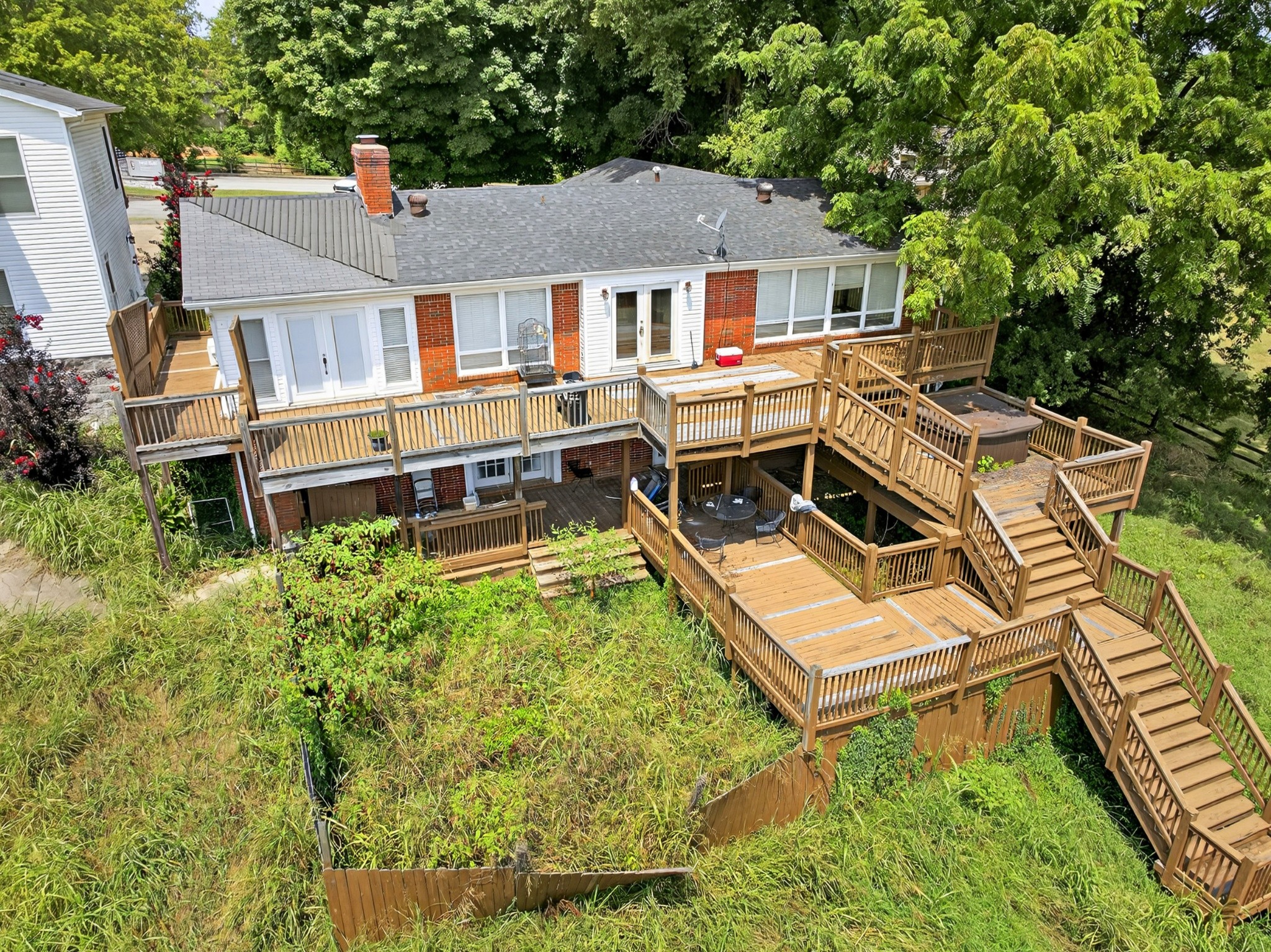 108 Petty St