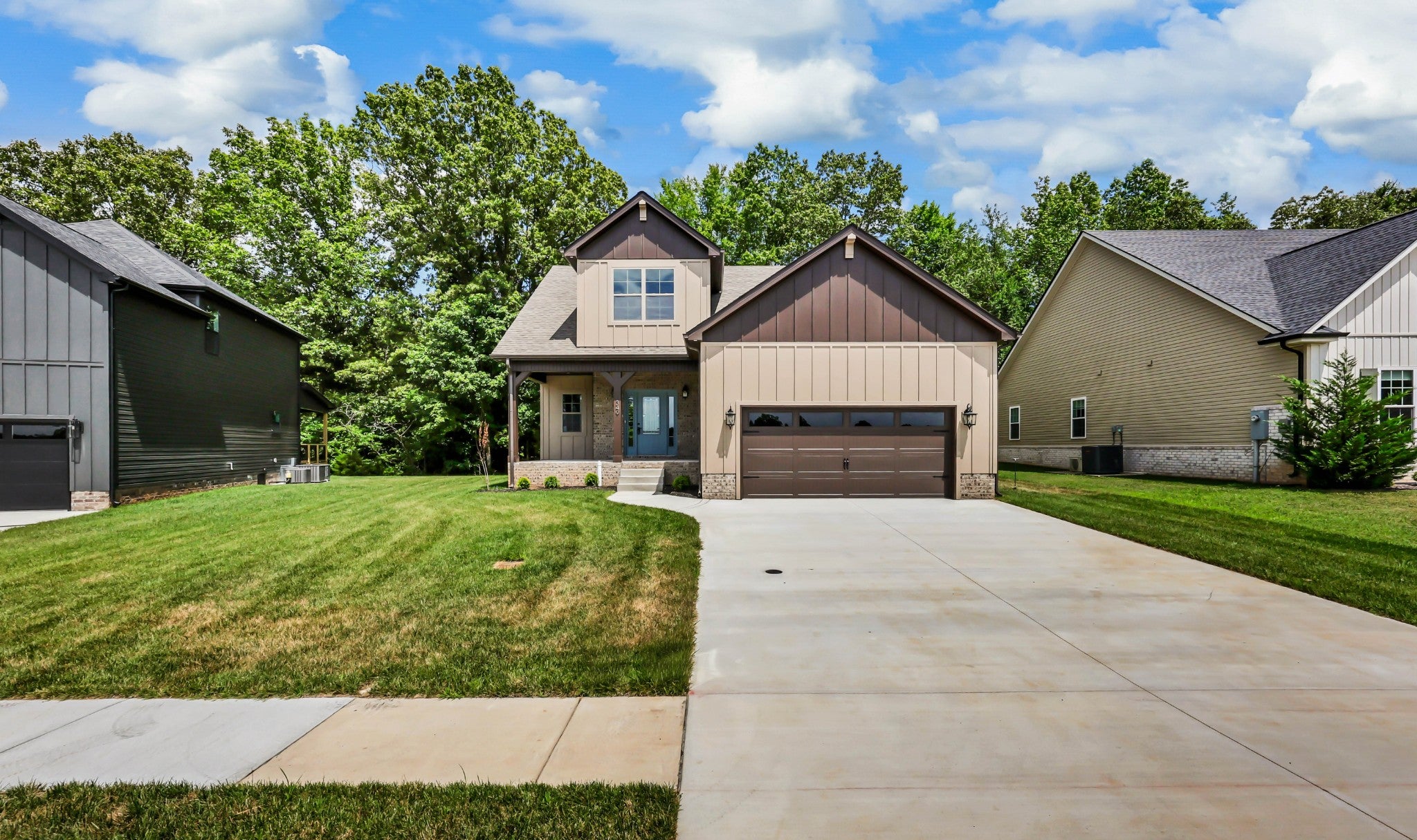 349 Chase Dr