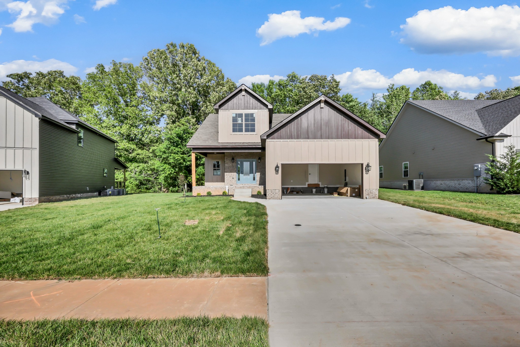 349 Chase Dr