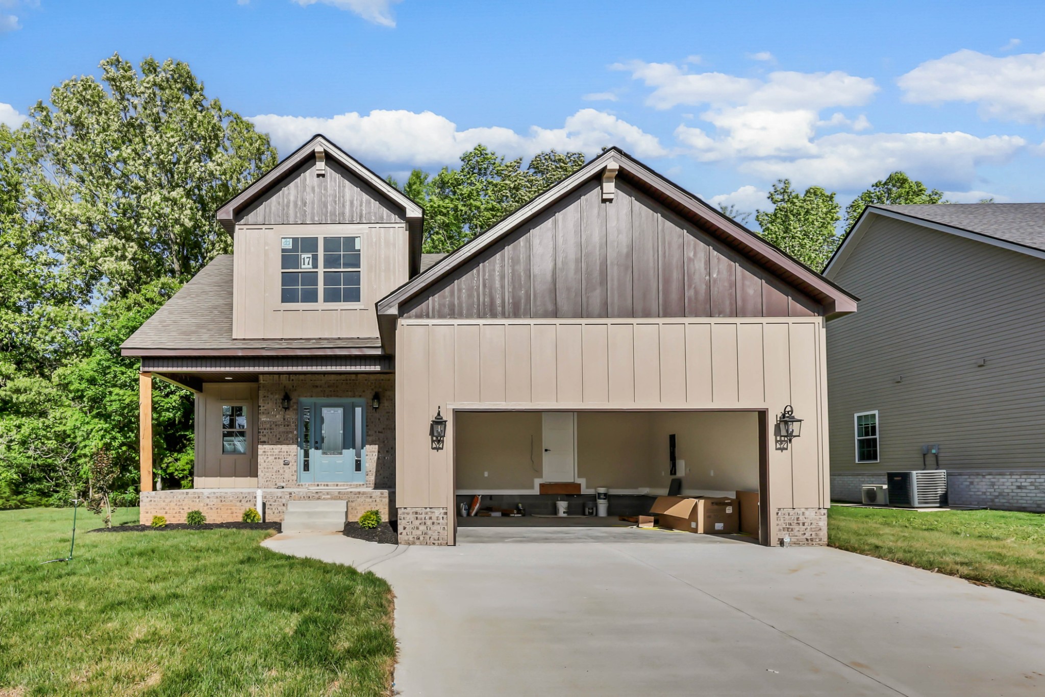 349 Chase Dr