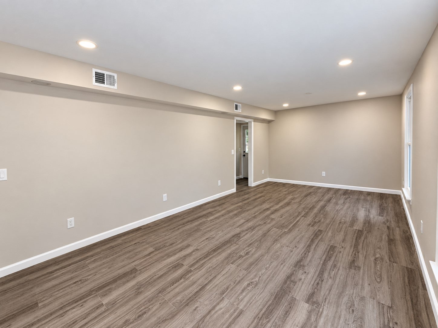 1009 Harpeth Valley Ct