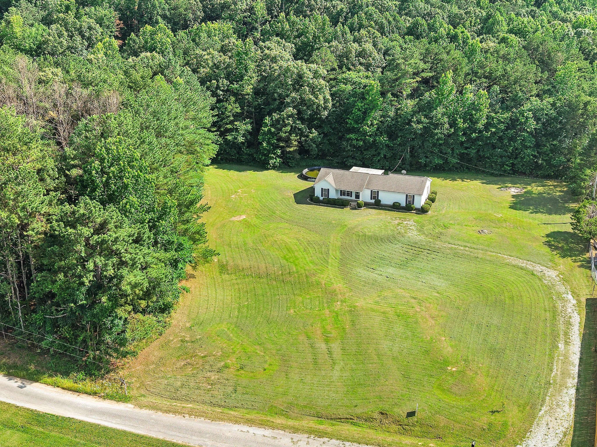 235 Mallard Ln